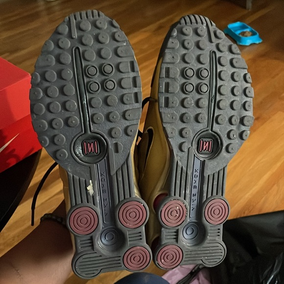 Nike shoxR4 - Picture 5 of 7